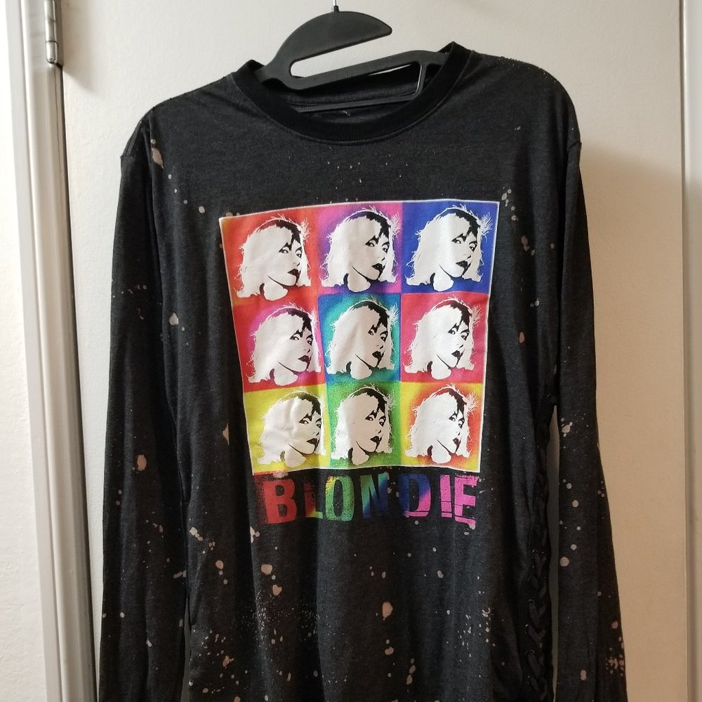 Blondie long sleeve washed top with side up lacing detail